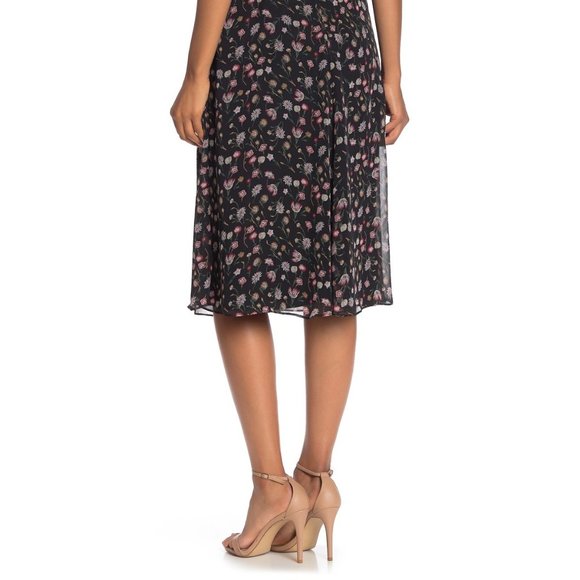 Sam Edelman Black Floral V-Neck Ruffled Midi Dress Size 4 - Picture 7 of 16